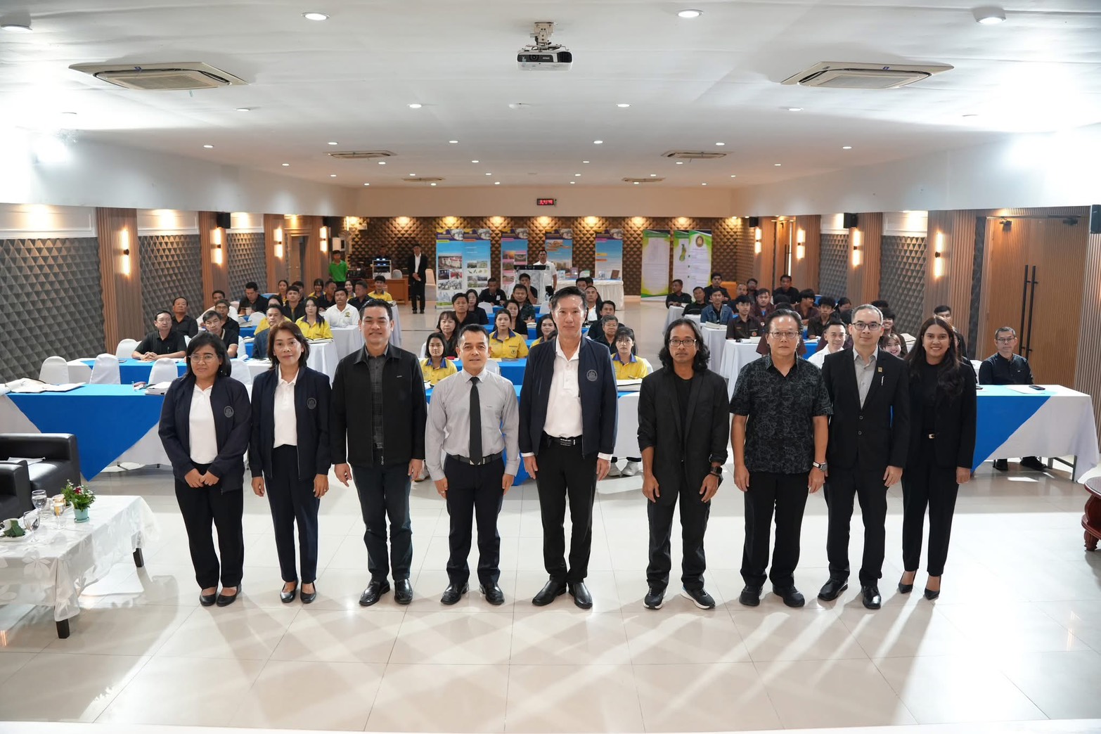ประชุมสำนักงานโยธาธิการและผังเมืองจังหวัดพังงา