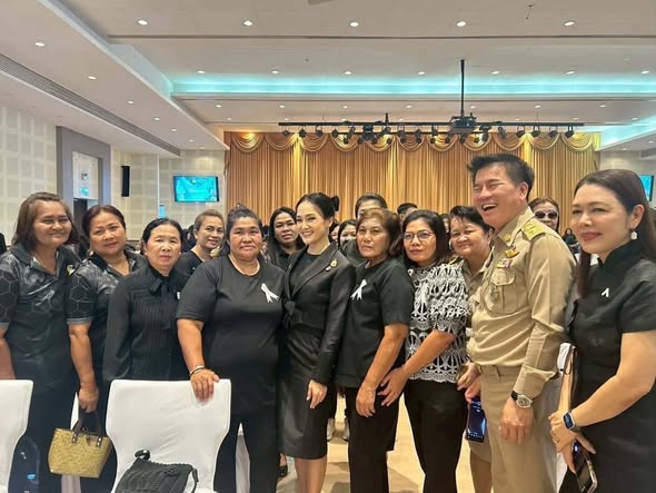 ประชุมติดตามการขับเคลื่อนนโยบายเร่งด่วนของรัฐบาลในภารกิจรัฐมนตรีช่วยว่าการกระทรวงมหาดไทย (นางสาวศศิธร กิตติธรกุล)